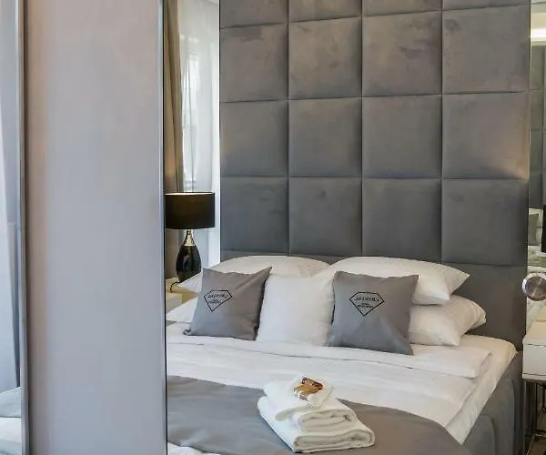 Crystal Luxury Rakowicka 22h *