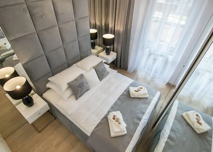 Crystal Luxury Rakowicka 22h *