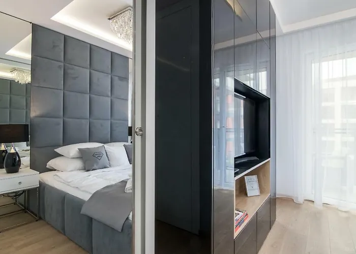 Crystal Luxury Rakowicka 22h Apartment *